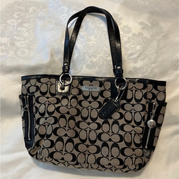 Coach Black Signature Tote Bag - Picture 2 of 12